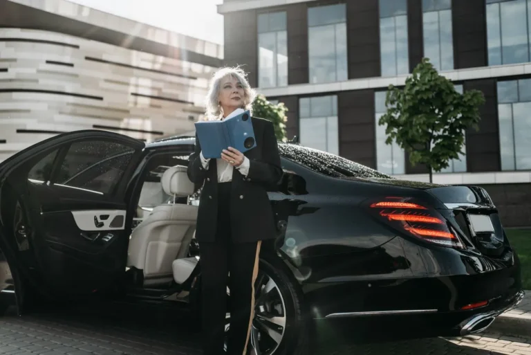 Toronto Pearson airport taxi transfer sedan